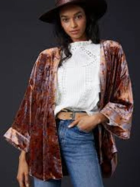 Anthropologie Tops - Anthropologie Esme Velvet Kimono Jacket S